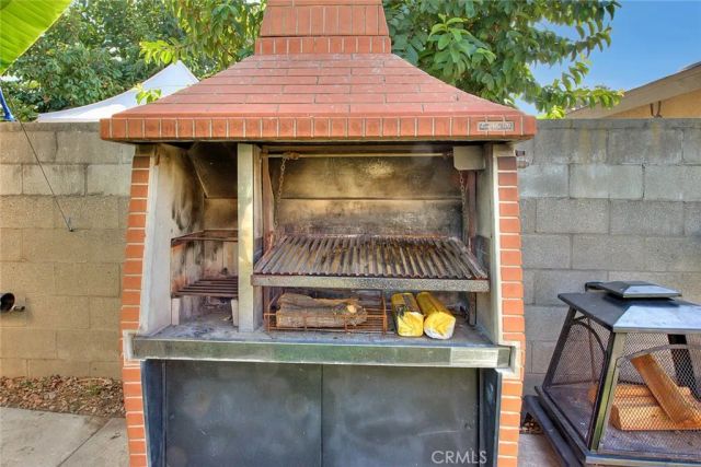 236 E Mason, Azusa, CA 91702