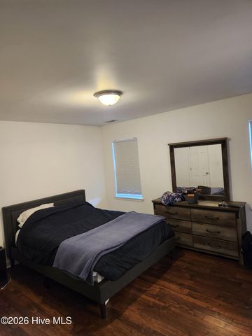 407 S Grazing Court, Sneads Ferry, NC 28460