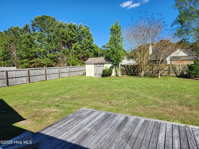 407 S Grazing Court, Sneads Ferry, NC 28460