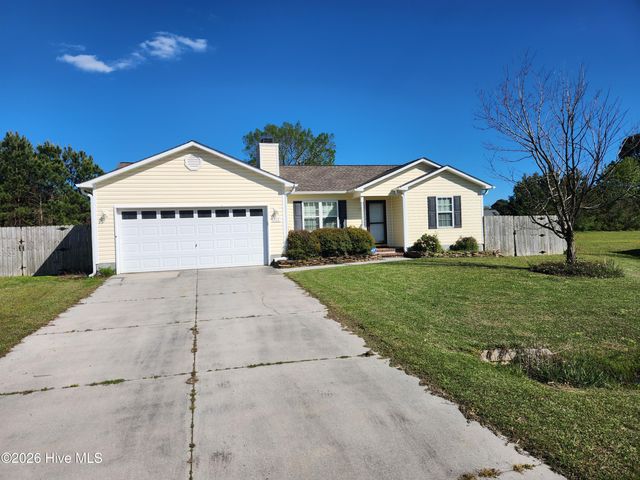 407 S Grazing Court, Sneads Ferry, NC 28460