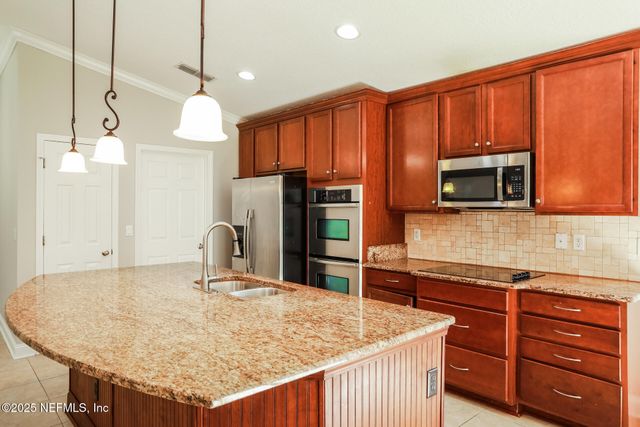 1942 LEAP FROG Lane, Middleburg, FL 32068