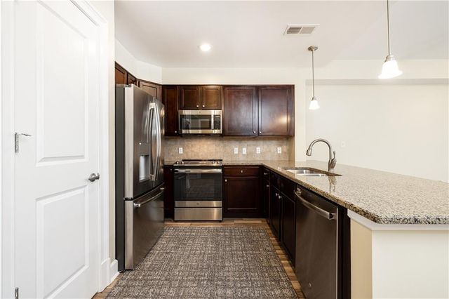 200 River Vista Drive 506, Atlanta, GA 30339
