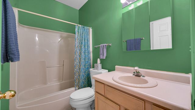 317 Azalea Drive, Hobart, IN 46342