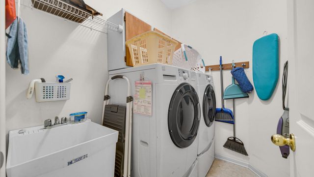 317 Azalea Drive, Hobart, IN 46342