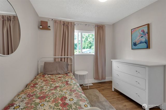 4911 SW 324th Place, Federal Way, WA 98023