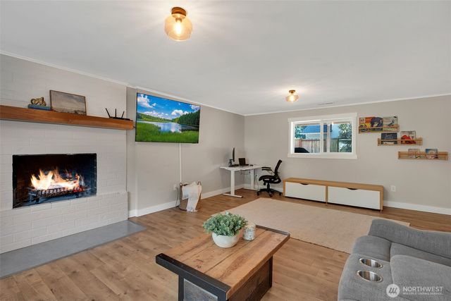 4911 SW 324th Place, Federal Way, WA 98023