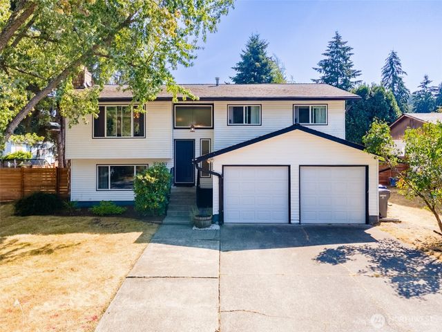 4911 SW 324th Place, Federal Way, WA 98023