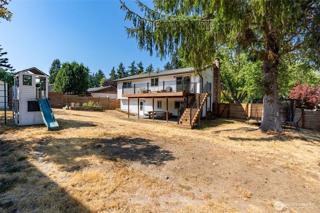 4911 SW 324th Place, Federal Way, WA 98023
