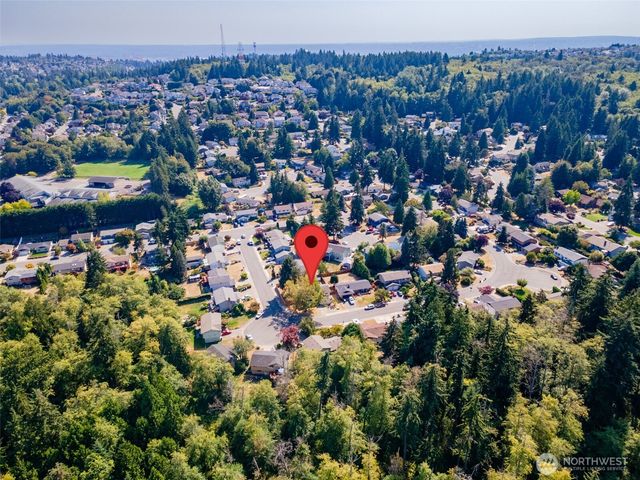 4911 SW 324th Place, Federal Way, WA 98023