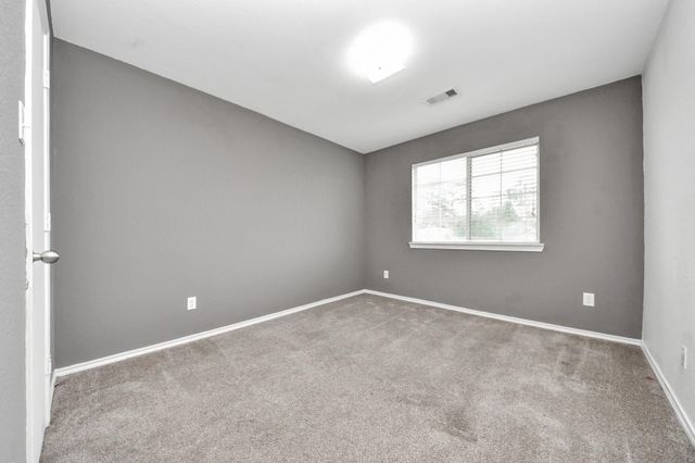 9967 Sterling Place Drive, Conroe, TX 77303