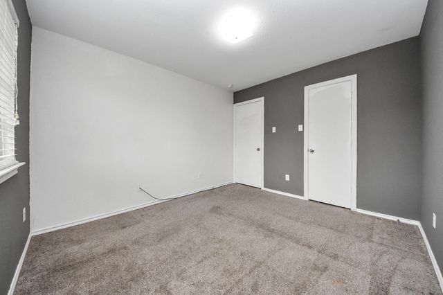 9967 Sterling Place Drive, Conroe, TX 77303