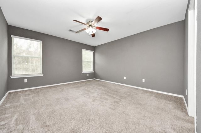 9967 Sterling Place Drive, Conroe, TX 77303