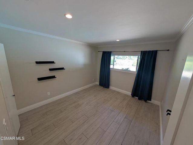 22525 Dardenne Street, Calabasas, CA 91302