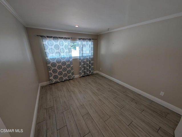 22525 Dardenne Street, Calabasas, CA 91302