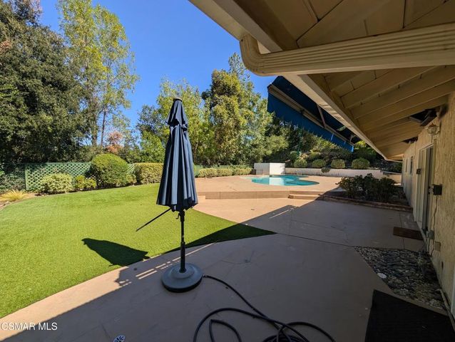 22525 Dardenne Street, Calabasas, CA 91302