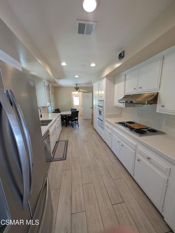 22525 Dardenne Street, Calabasas, CA 91302