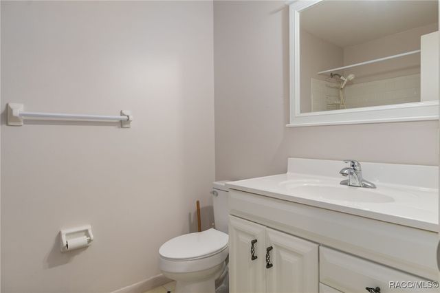 8738 E Clearview Street, Floral City, FL 34436