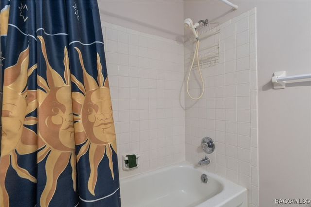 8738 E Clearview Street, Floral City, FL 34436