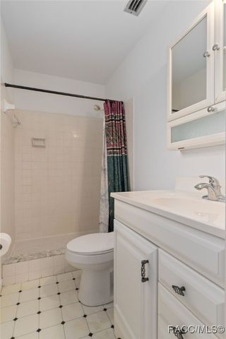 8738 E Clearview Street, Floral City, FL 34436