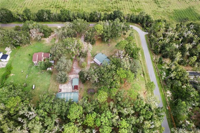 8738 E Clearview Street, Floral City, FL 34436