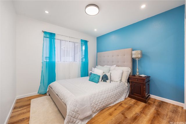 1812 Waiola Street A, Honolulu, HI 96826