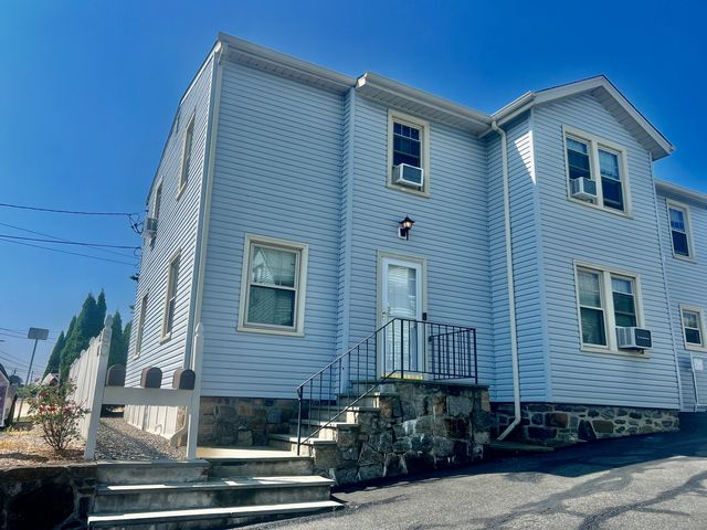 80 Josephine Evaristo Avenue 1st Fl & Basement, Greenwich, CT 06830