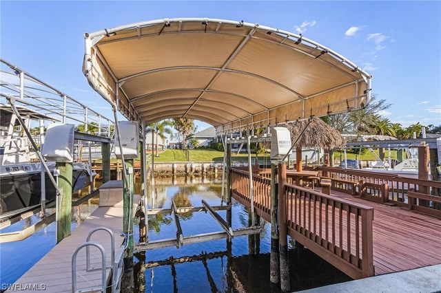 841 SW 47th TER 202, Cape Coral, FL 33914