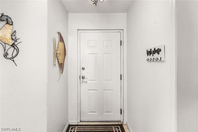 841 SW 47th TER 202, Cape Coral, FL 33914