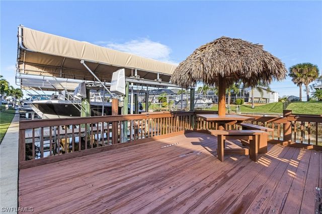 841 SW 47th TER 202, Cape Coral, FL 33914