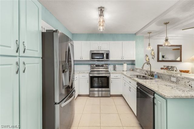 841 SW 47th TER 202, Cape Coral, FL 33914