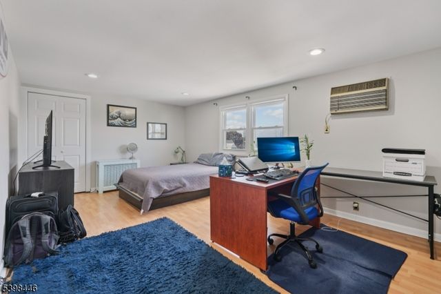 471 Harding Ave, Lyndhurst Twp., NJ 07071