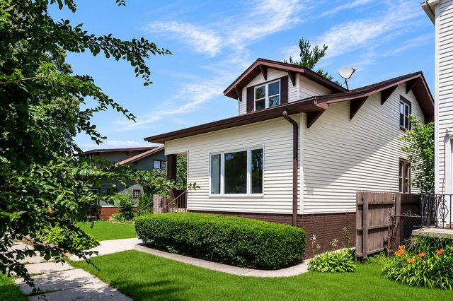 5441 S 74th Avenue, Summit, IL 60501