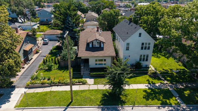 5441 S 74th Avenue, Summit, IL 60501
