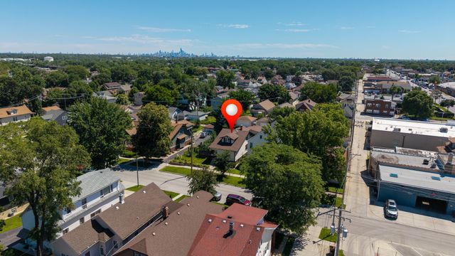 5441 S 74th Avenue, Summit, IL 60501
