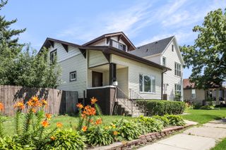 5441 S 74th Avenue, Summit, IL 60501