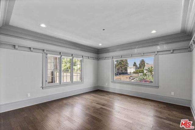 344 S Kingsley Drive, Los Angeles, CA 90020