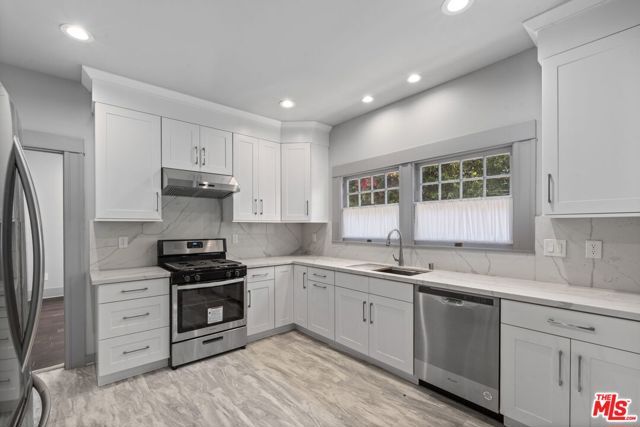 344 S Kingsley Drive, Los Angeles, CA 90020