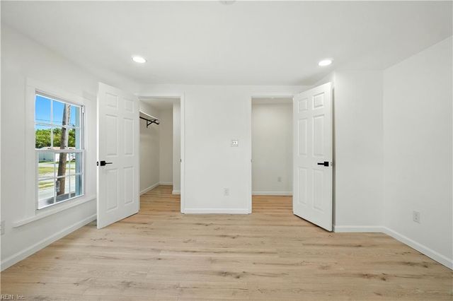 913 E Washington ST, Suffolk, VA 23434