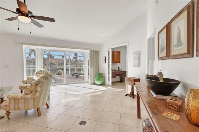 2562 SW 27th PL, Cape Coral, FL 33914