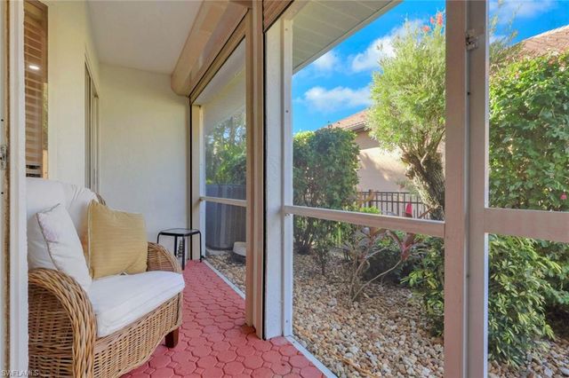 2562 SW 27th PL, Cape Coral, FL 33914