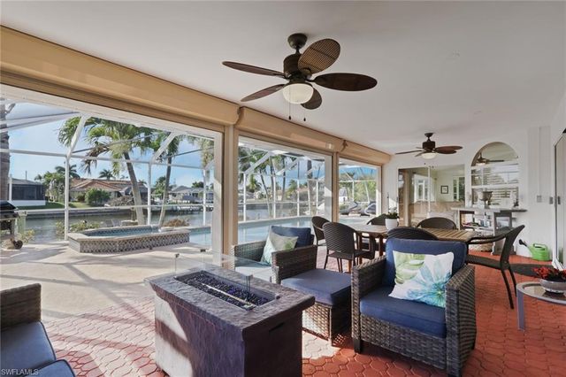 2562 SW 27th PL, Cape Coral, FL 33914