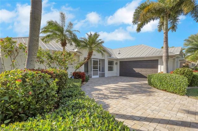 2562 SW 27th PL, Cape Coral, FL 33914