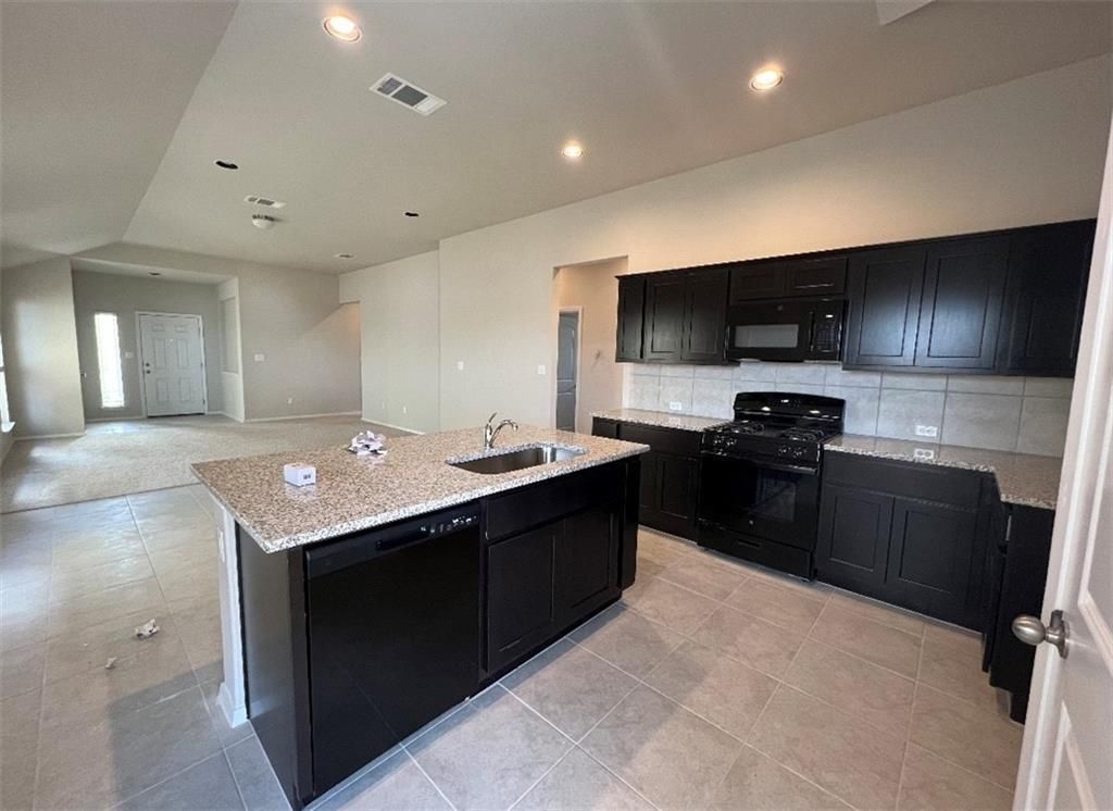 129 BRIGHT FLORA LN, Maxwell, TX 78666