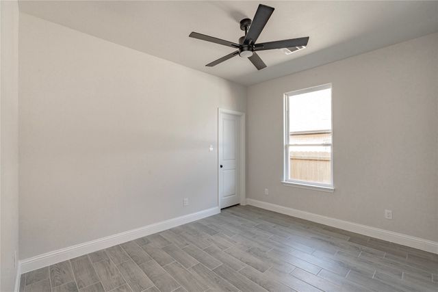 2825 Steepleridge Circle, Granbury, TX 76048