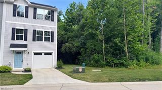 196 Raintree Lane, Painesville, OH 44077