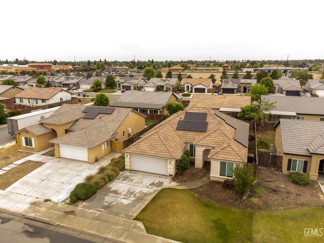 6518 Bangor Place, Bakersfield, CA 93313