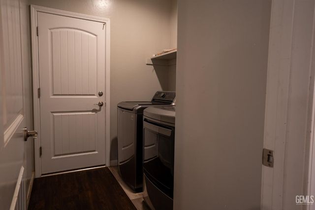 6518 Bangor Place, Bakersfield, CA 93313