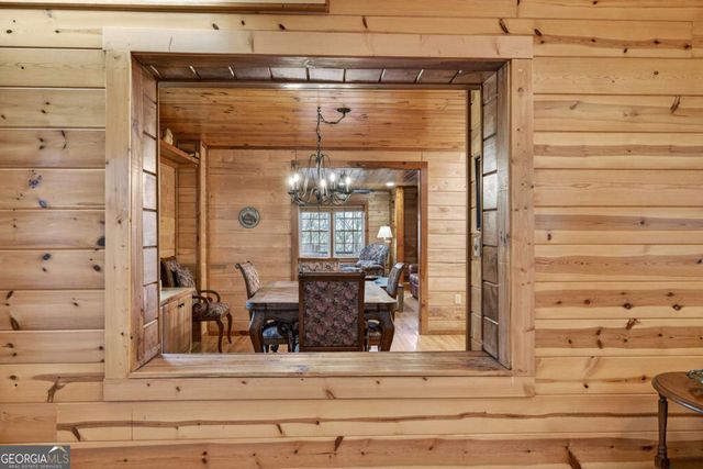 317 Collins Creek Road, Hiawassee, GA 30546