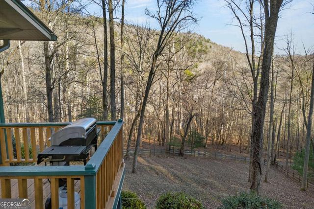 317 Collins Creek Road, Hiawassee, GA 30546