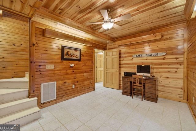 317 Collins Creek Road, Hiawassee, GA 30546